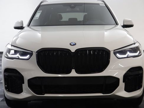 Certified 2022 BMW X5 xDrive40i w/ M Sport Package image 21