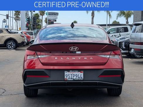 Used 2025 Hyundai Elantra Sport FWD image 3