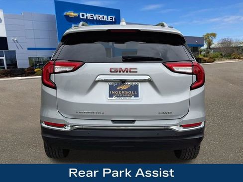 Used 2022 GMC Terrain SLT w/ Infotainment Package II AWD/4WD image 25