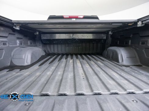 Used 2024 GMC Sierra 1500 Elevation w/ X31 Off-Road Package AWD/4WD image 33