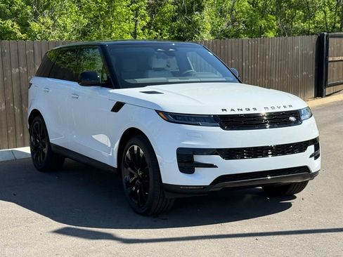 New 2026 Land Rover Range Rover Sport SE AWD/4WD image 8