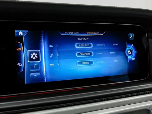 Used 2025 Mercedes-Benz G 63 AMG 4MATIC w/ Night Package Magno image 75
