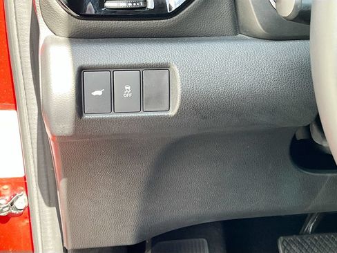 Used 2023 Honda Pilot Touring image 10