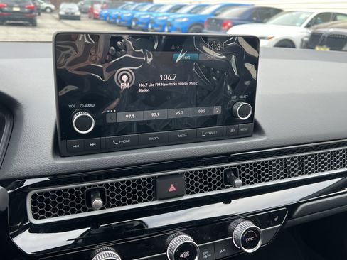 Used 2025 Honda Civic Sport image 22