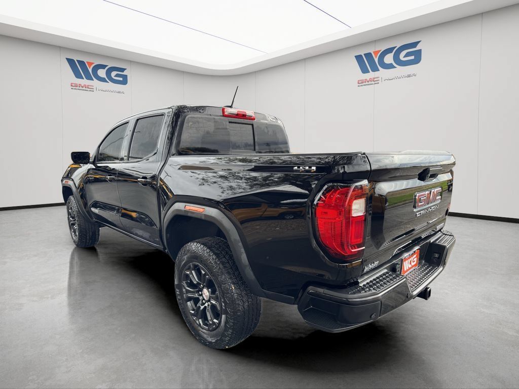 Used 2023 GMC Canyon Elevation w/ Elevation Premium Package AWD/4WD image 5