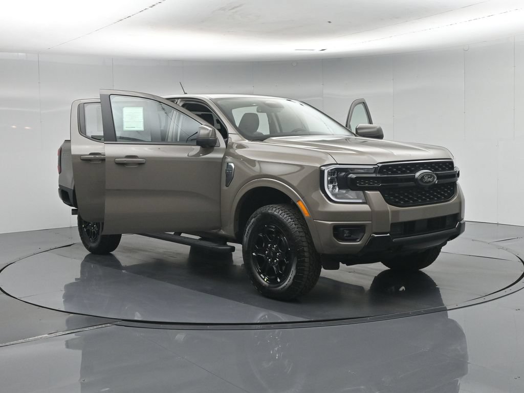 New 2026 Ford Ranger Lariat w/ FX4 Off-Road Package AWD/4WD image 32