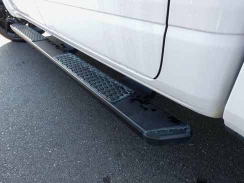 Used 2020 RAM 1500 Laramie image 12