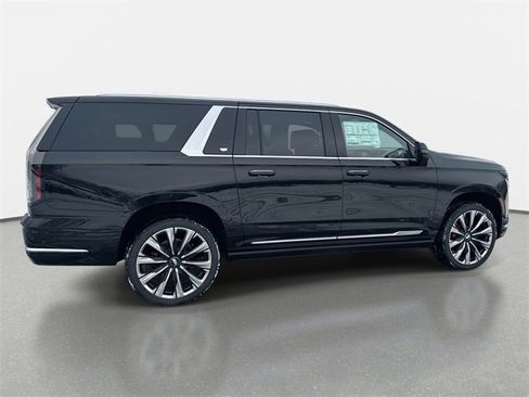 New 2026 Cadillac Escalade ESV Luxury w/ Touring Package image 7