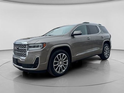 Used 2023 GMC Acadia Denali w/ Denali Ultimate Package image 2