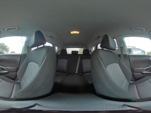 Used 2025 Kia Soul LX w/ LX Technology Package FWD image 40