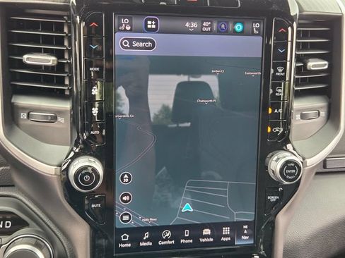 New 2026 RAM 1500 4x4 Crew Cab image 12
