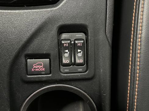 Used 2022 Subaru Crosstrek 2.5i Limited w/ Moonroof Package 2 image 8