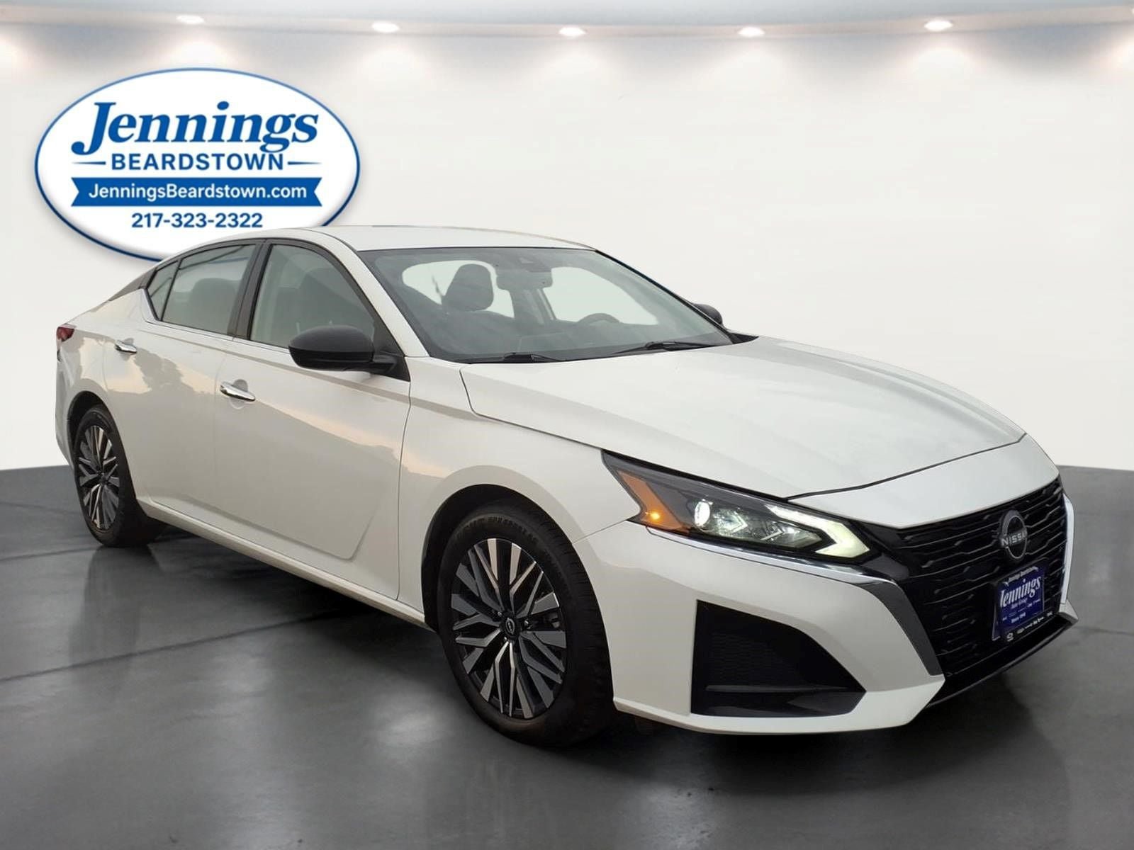 Used 2025 Nissan Altima 2.5 SV FWD image 29