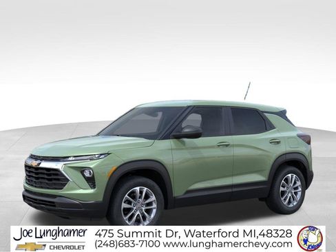 New 2026 Chevrolet TrailBlazer LS AWD/4WD image 2