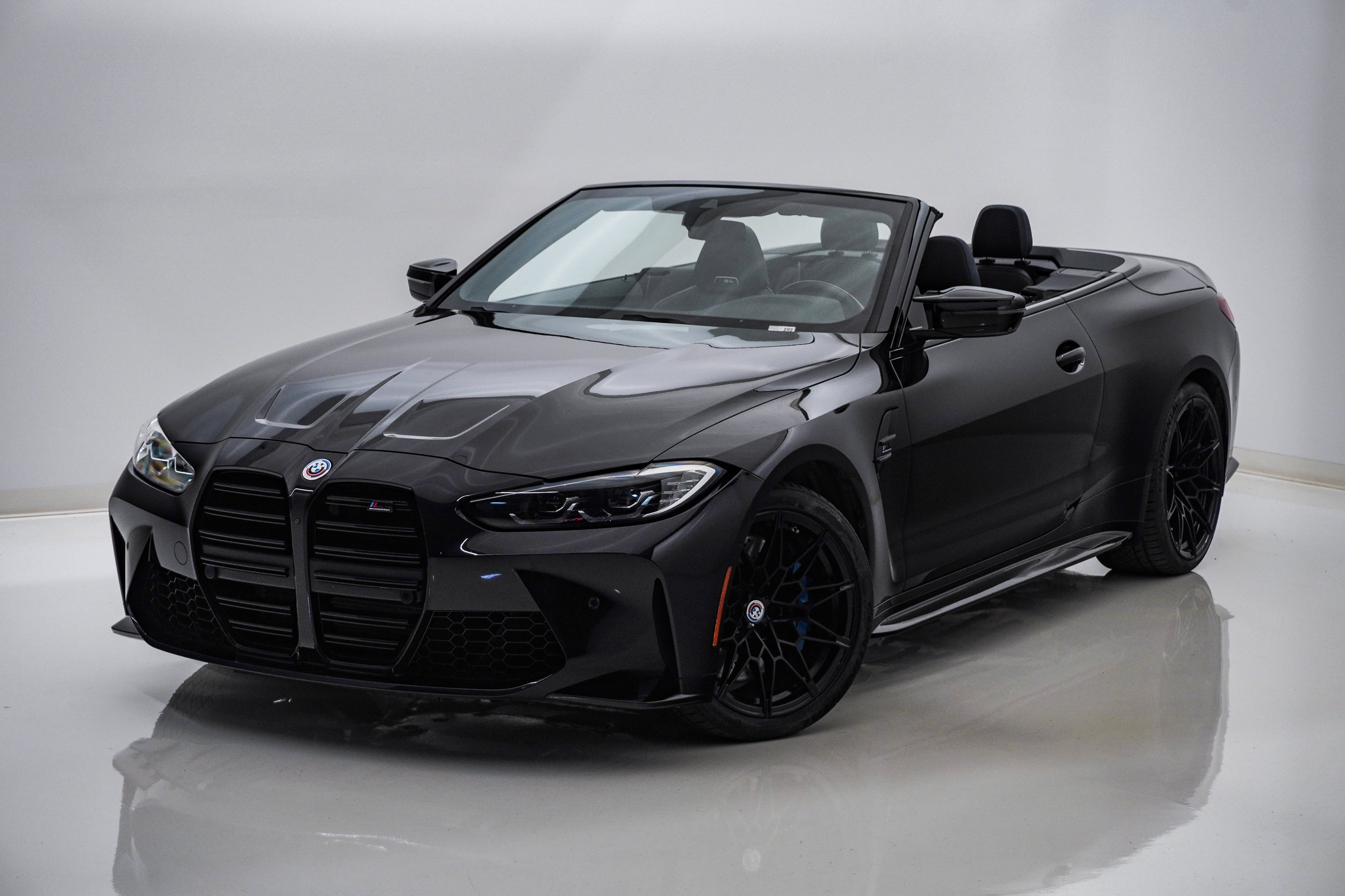 Used 2023 BMW M4 xDrive Competition w/ Parking Assistance Package AWD/4WD image 3