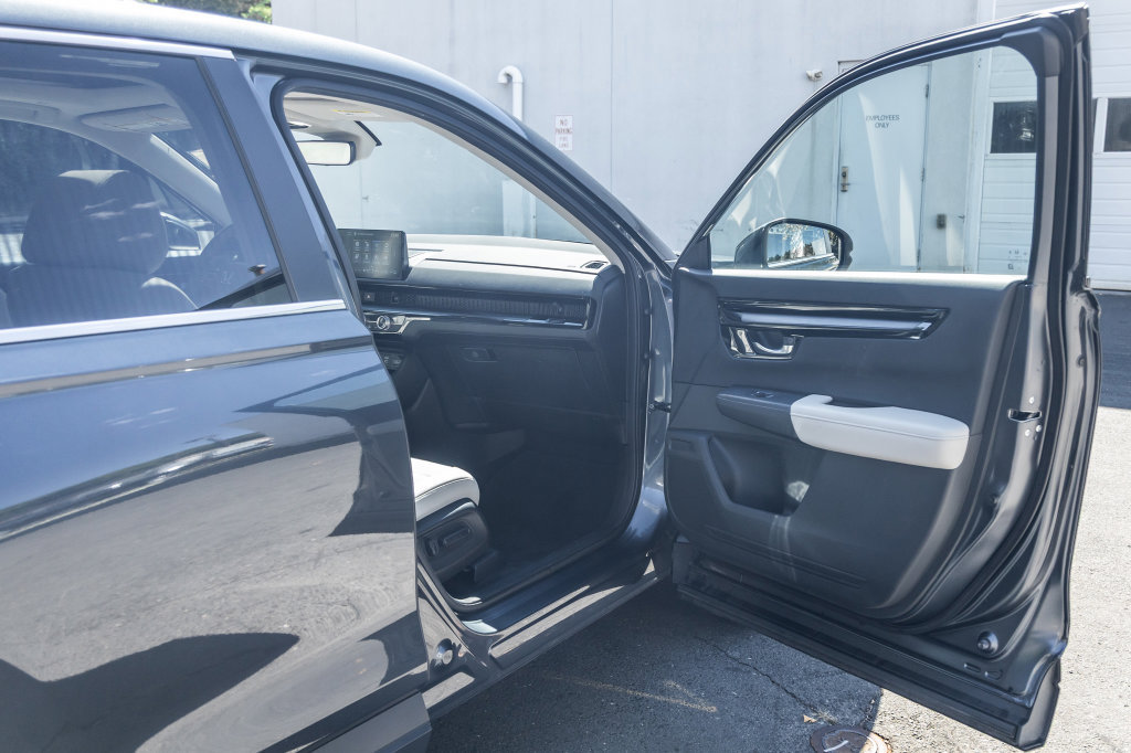 Used 2024 Honda CR-V EX-L image 18