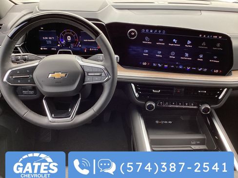 New 2026 Chevrolet Suburban High Country AWD/4WD image 15