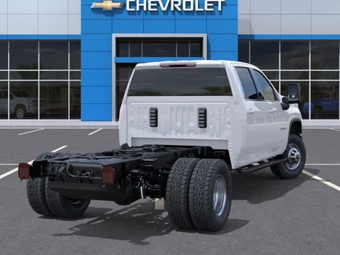 New 2026 Chevrolet Silverado 3500 W/T w/ Snow Plow Prep Package AWD/4WD image 31