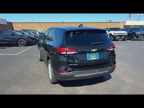 Certified 2024 Chevrolet Equinox LT w/ LPO, Floor Liner Package image 7