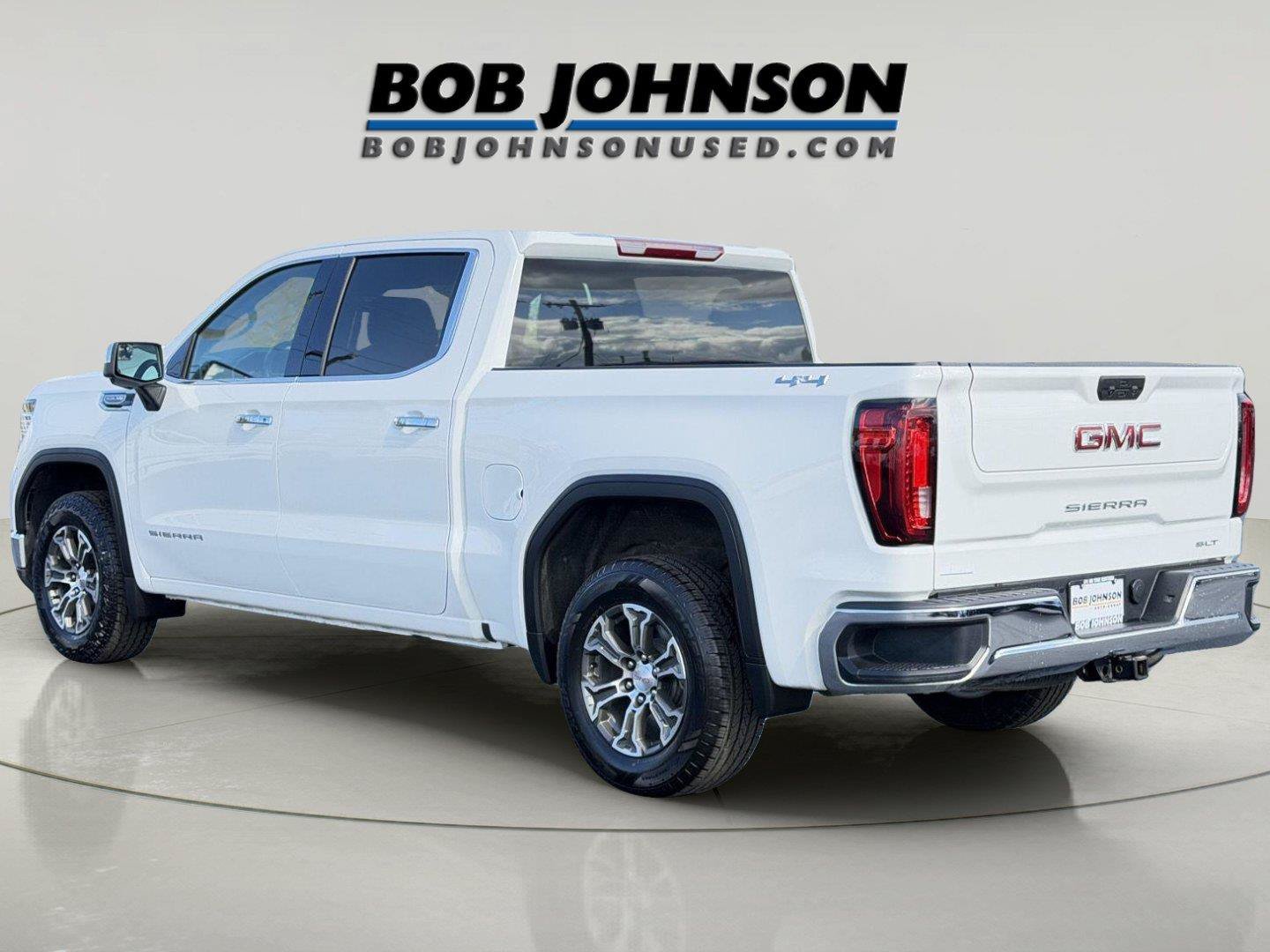 Used 2025 GMC Sierra 1500 SLT AWD/4WD image 6