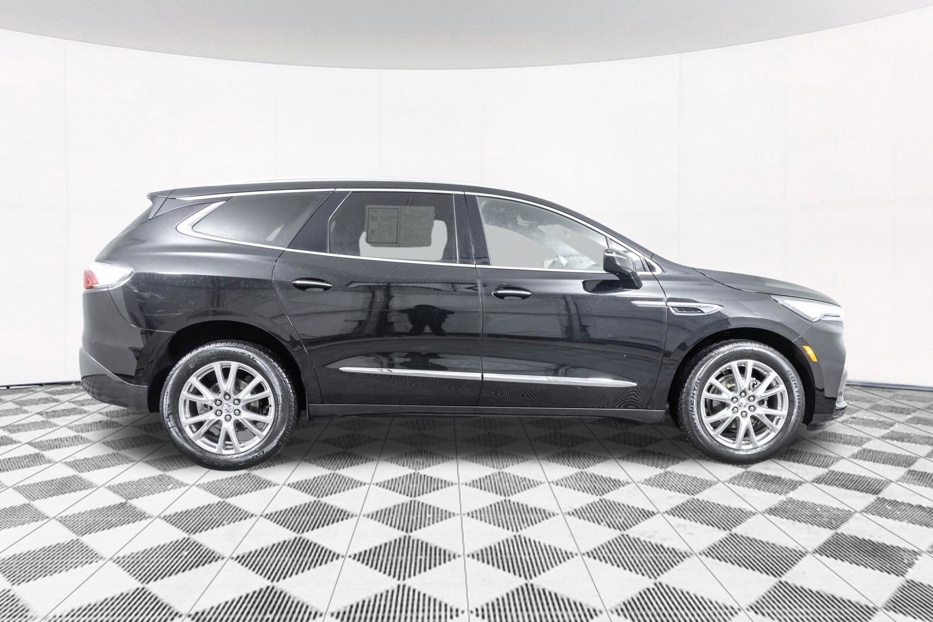 Used 2023 Buick Enclave Essence w/ Experience Buick Package AWD/4WD image 23