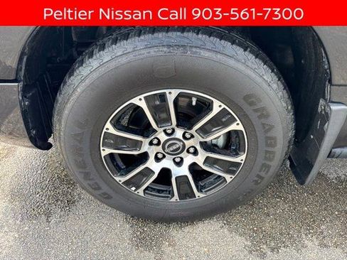 Certified 2024 Nissan Titan SV w/ SV Convenience Package AWD/4WD image 9