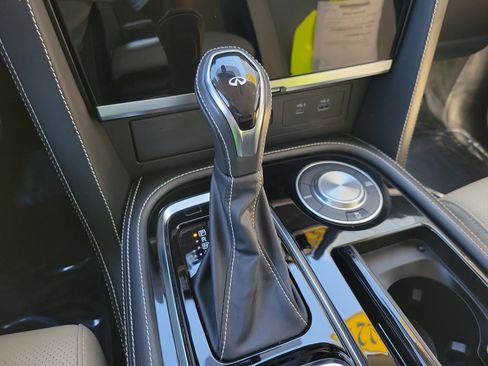 Certified 2022 INFINITI QX80 Premium Select w/ Cargo Package image 26