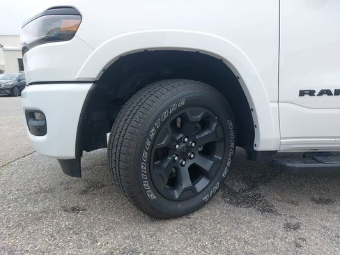 Used 2025 RAM 1500 Big Horn AWD/4WD image 34