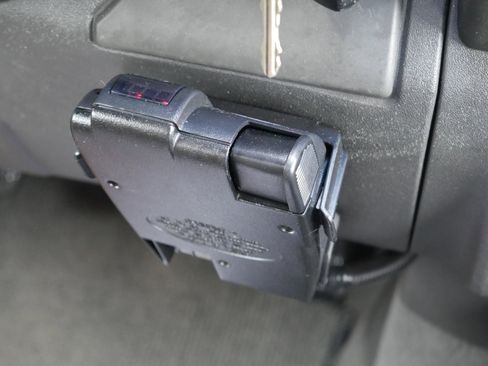 Used 2008 Nissan Xterra X image 9