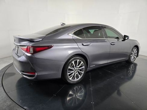 Used 2020 Lexus ES 300h w/ Premium Package FWD image 6