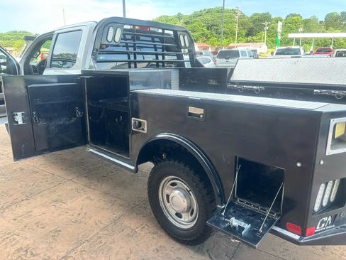 Used 2022 Ford F250 XL w/ Power Equipment Group image 21