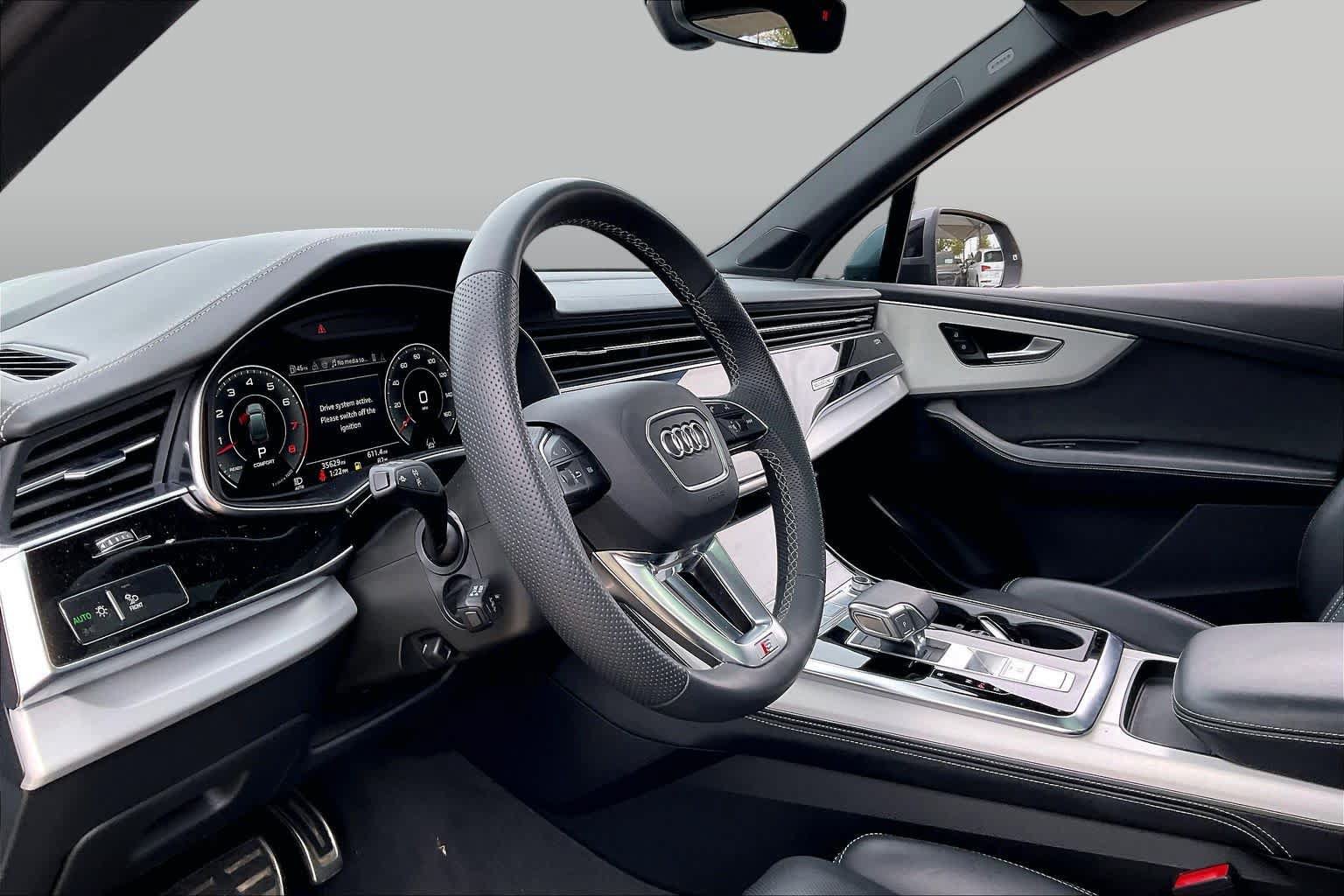 Used 2024 Audi Q7 3.0T Prestige AWD/4WD image 17