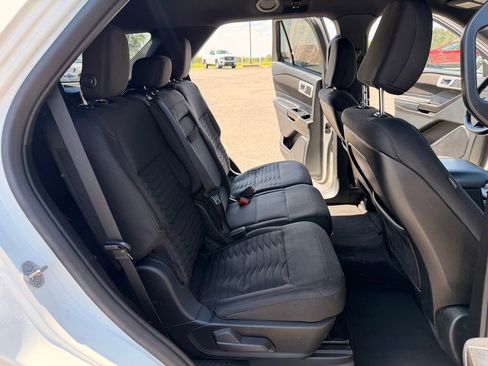 Used 2020 Ford Explorer XLT w/ Cold Weather Package AWD/4WD image 33