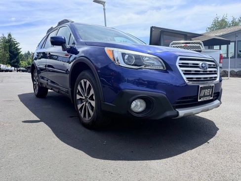 Used 2015 Subaru Outback 3.6R Limited AWD/4WD image 7