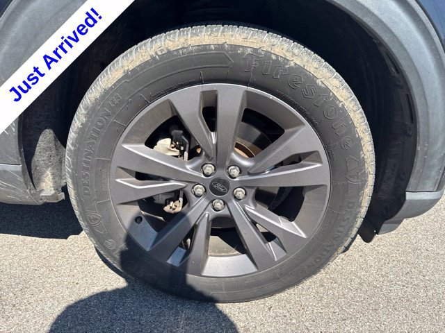Used 2022 Ford Explorer XLT w/ Equipment Group 202A RWD image 17
