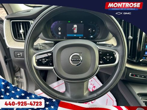 Used 2022 Volvo XC60 B5 Inscription image 14