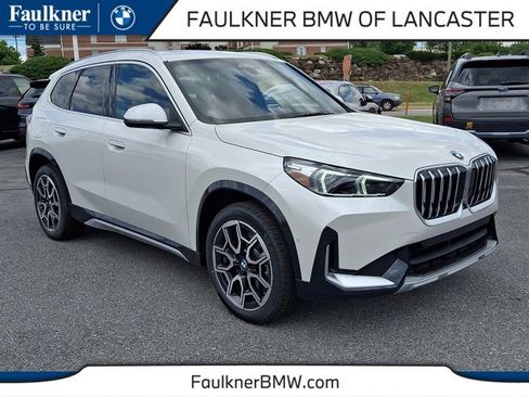 New 2026 BMW X1 xDrive28i w/ Technology Package AWD/4WD image 1
