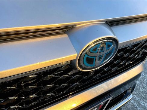 Used 2024 Toyota RAV4 XSE image 29