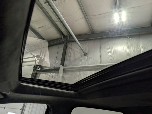 Used 2024 GMC Sierra 3500 Denali Ultimate AWD/4WD image 28