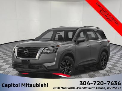 Used 2022 Nissan Pathfinder SV w/ SV Premium Package