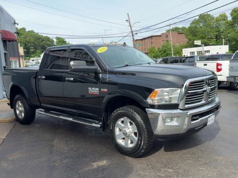 Used 2015 RAM 2500 Big Horn AWD/4WD image 4