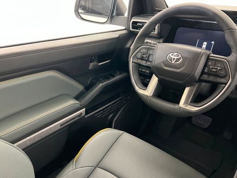 New 2026 Toyota Tacoma 4x4 Double Cab Hybrid image 11