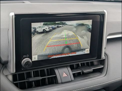 Used 2024 Toyota RAV4 LE FWD image 11