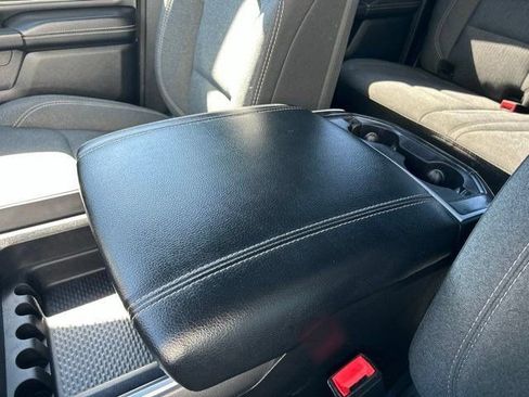 Used 2020 RAM 1500 Big Horn AWD/4WD image 38
