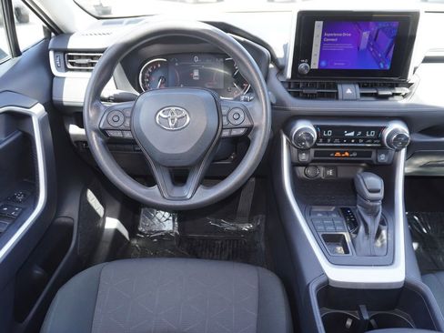 Certified 2025 Toyota RAV4 XLE w/ Convenience Package AWD/4WD image 12
