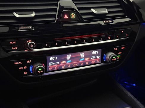 Used 2019 BMW M5 w/ Executive Package AWD/4WD image 39
