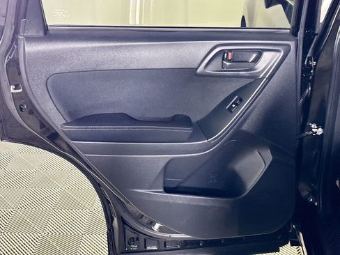 Used 2015 Subaru Forester 2.5i w/ Alloy Wheel Package image 19