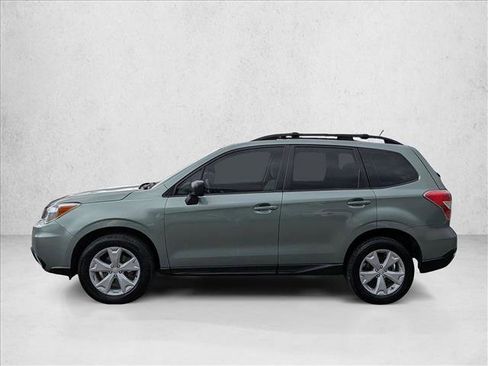 Used 2015 Subaru Forester 2.5i w/ Alloy Wheel Package image 9