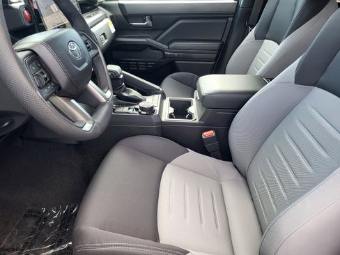 New 2026 Toyota Tacoma TRD Off-Road AWD/4WD image 9