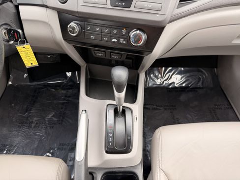 Used 2012 Honda Civic EX-L image 22